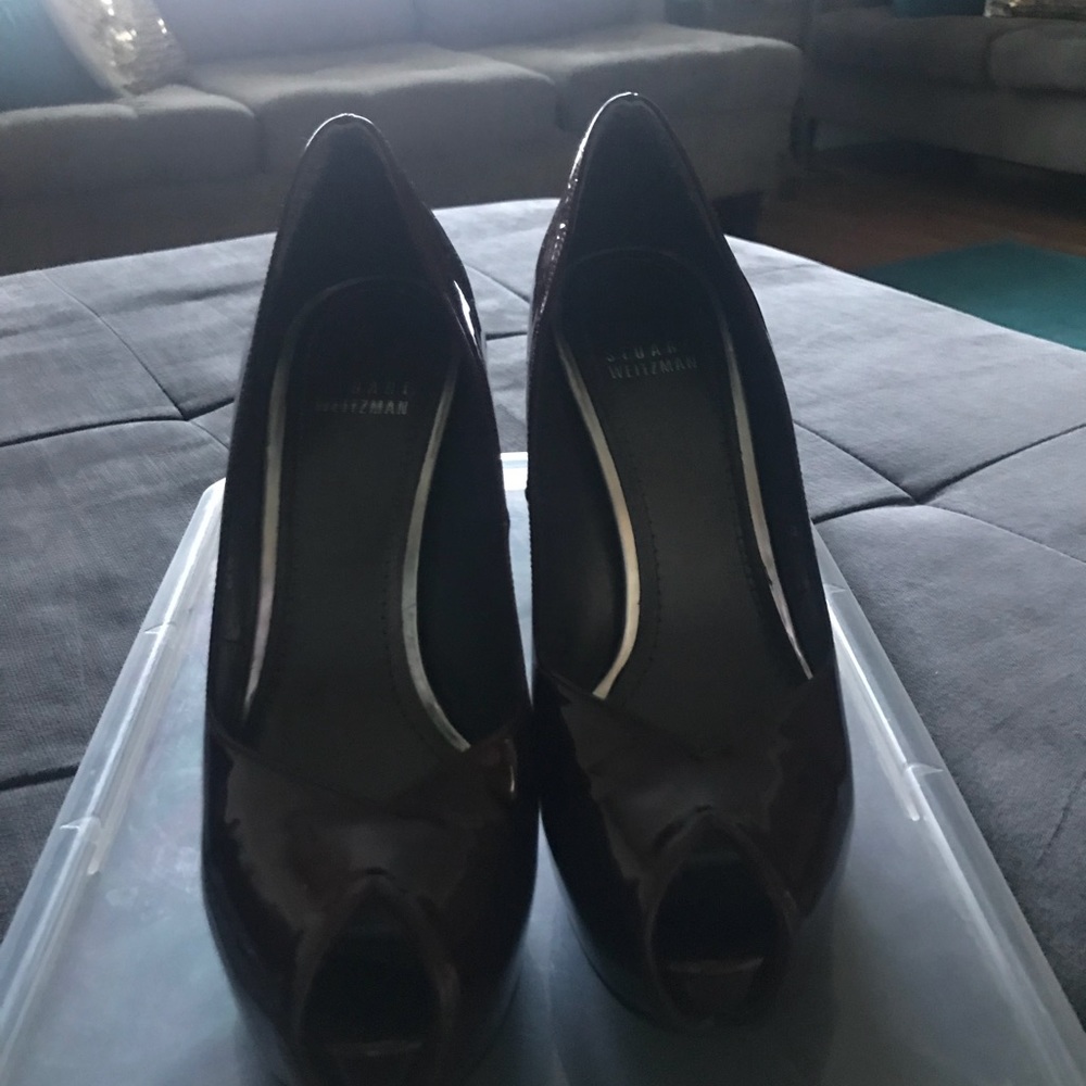 Heels - Picture 3 of 3